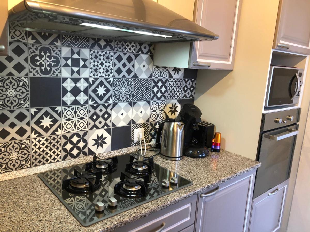 Appartement Vue Mer Avec Parking Gratuit Sur Place 바스티아 외부 사진